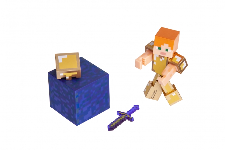 Minecraft Коллекционная фигурка Alex in Gold Armor серия 4